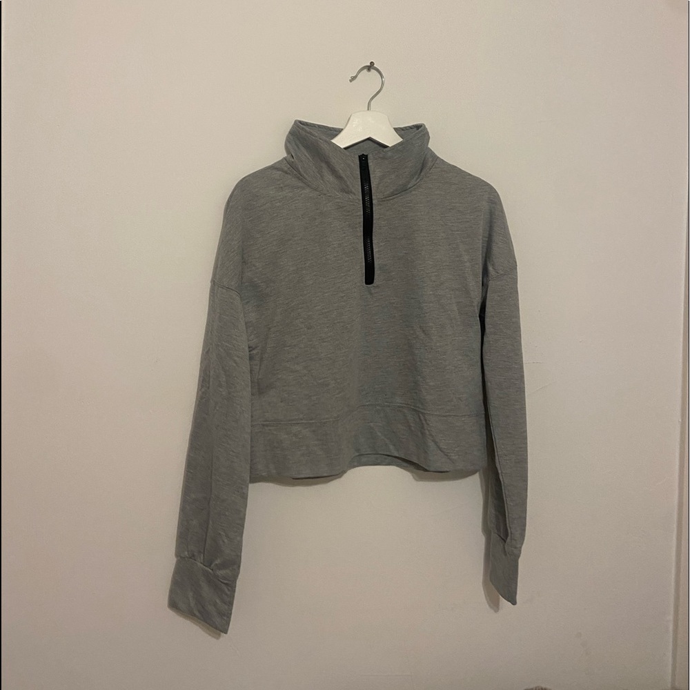 New Workout Pullover